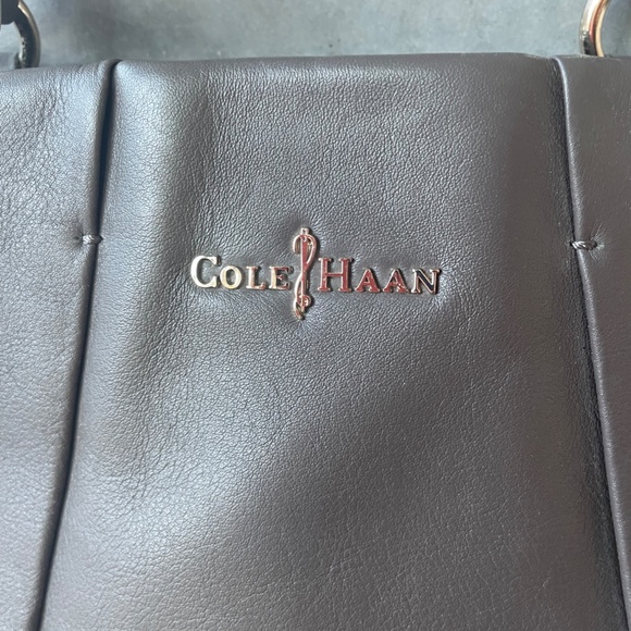 Authentic COLE HAAN Grey leather shoulder bag - Picture 3 of 12